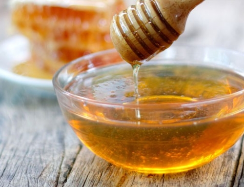 Γιατί το ελληνικό μέλι θεωρείται καλύτερο στον κόσμο.